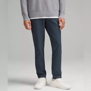 Lululemon ABC Utilitech Lightweight Pants - Size 34 x 29